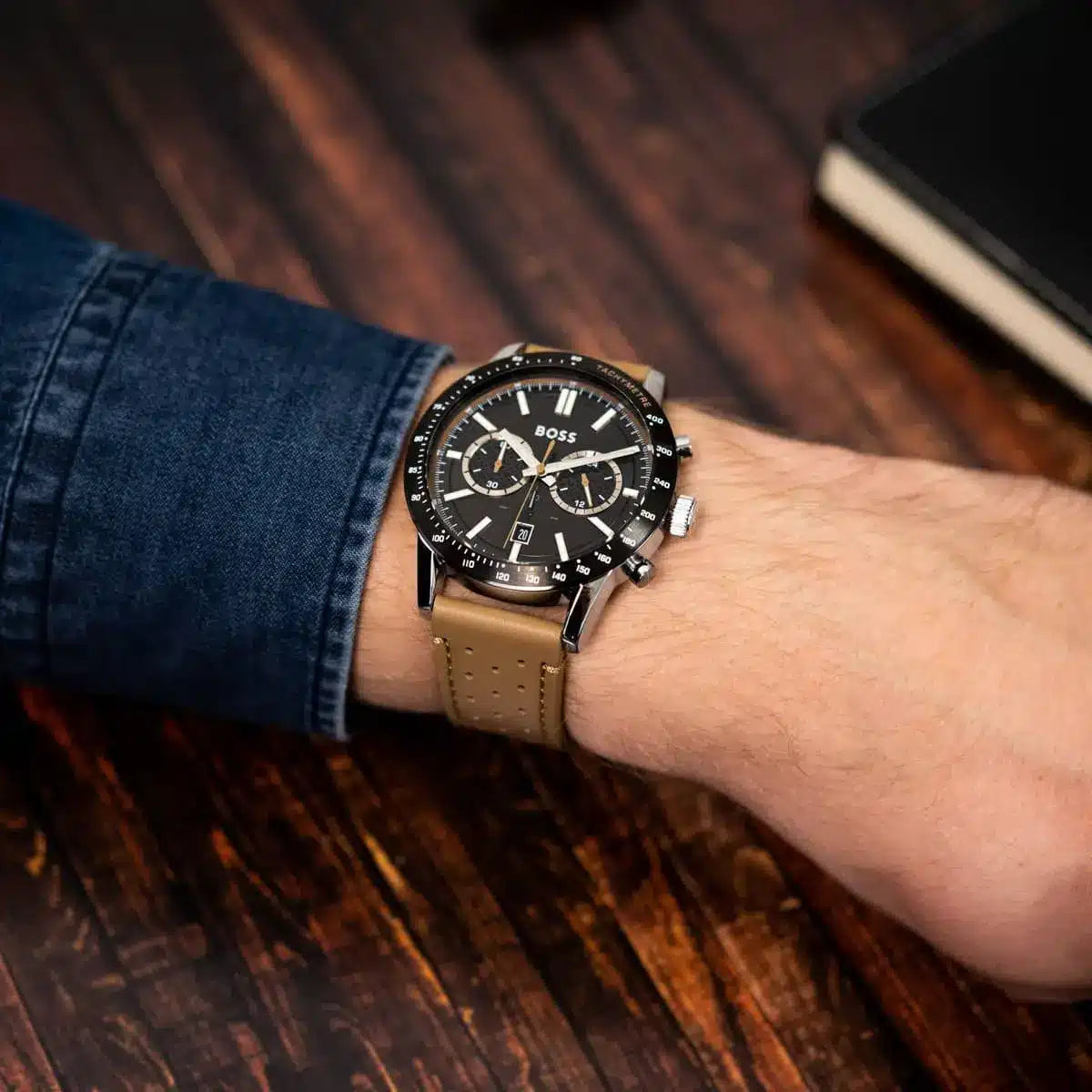 Montre Hugo Boss Pour Hommes Allure 1513964 Chronograph Montre Hugo Boss Pour Hommes Allure 1513964 Chronograph