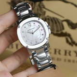 Montre Burberry The Britain Diamonds pour femme - BBY1804 Montre Burberry The Britain Diamonds pour femme - BBY1804