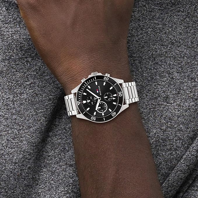 MONTRE HOMME TOMMY HILFIGER LARSON 1791916 MONTRE HOMME TOMMY HILFIGER LARSON 1791916