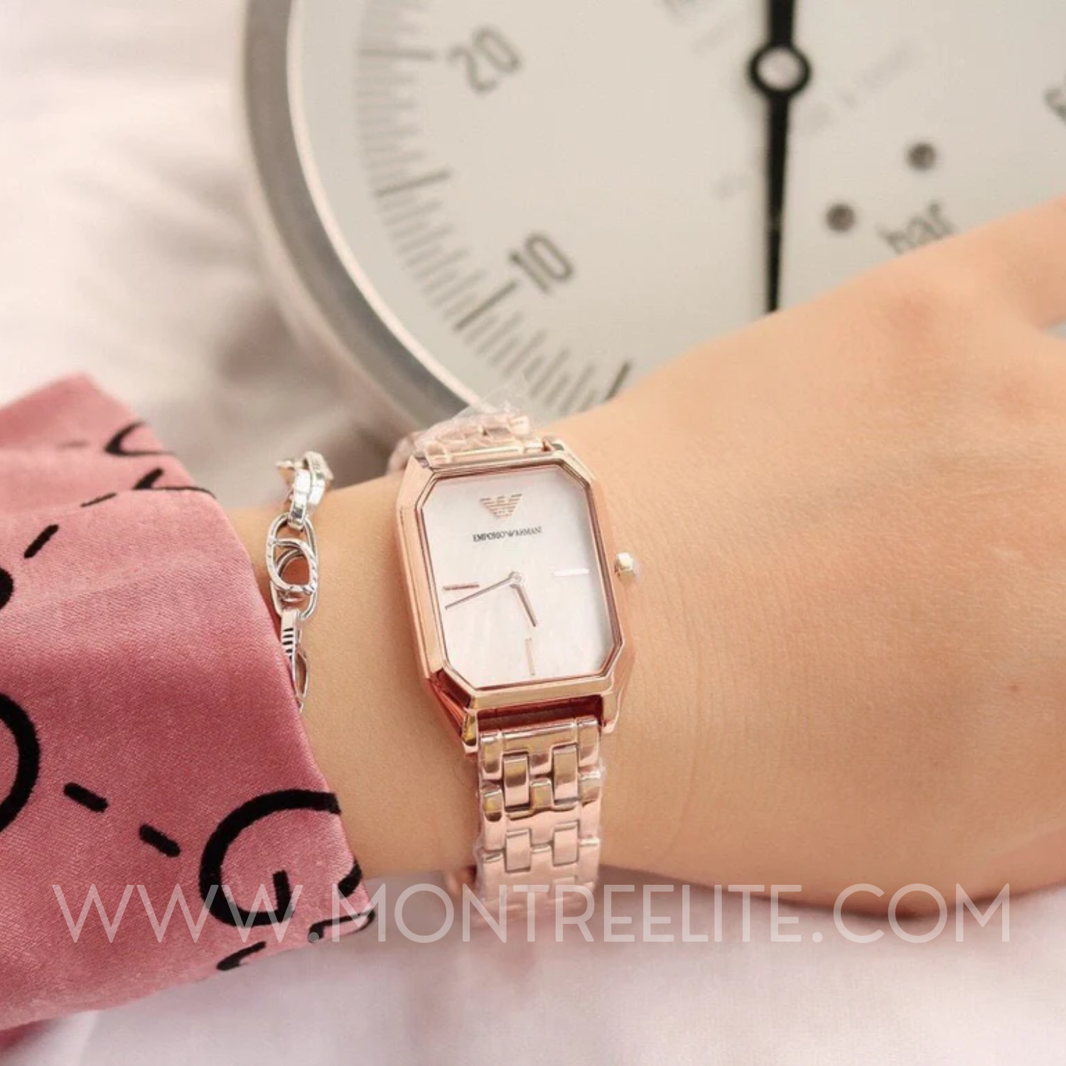 Montre elegante emporio pour Femmes