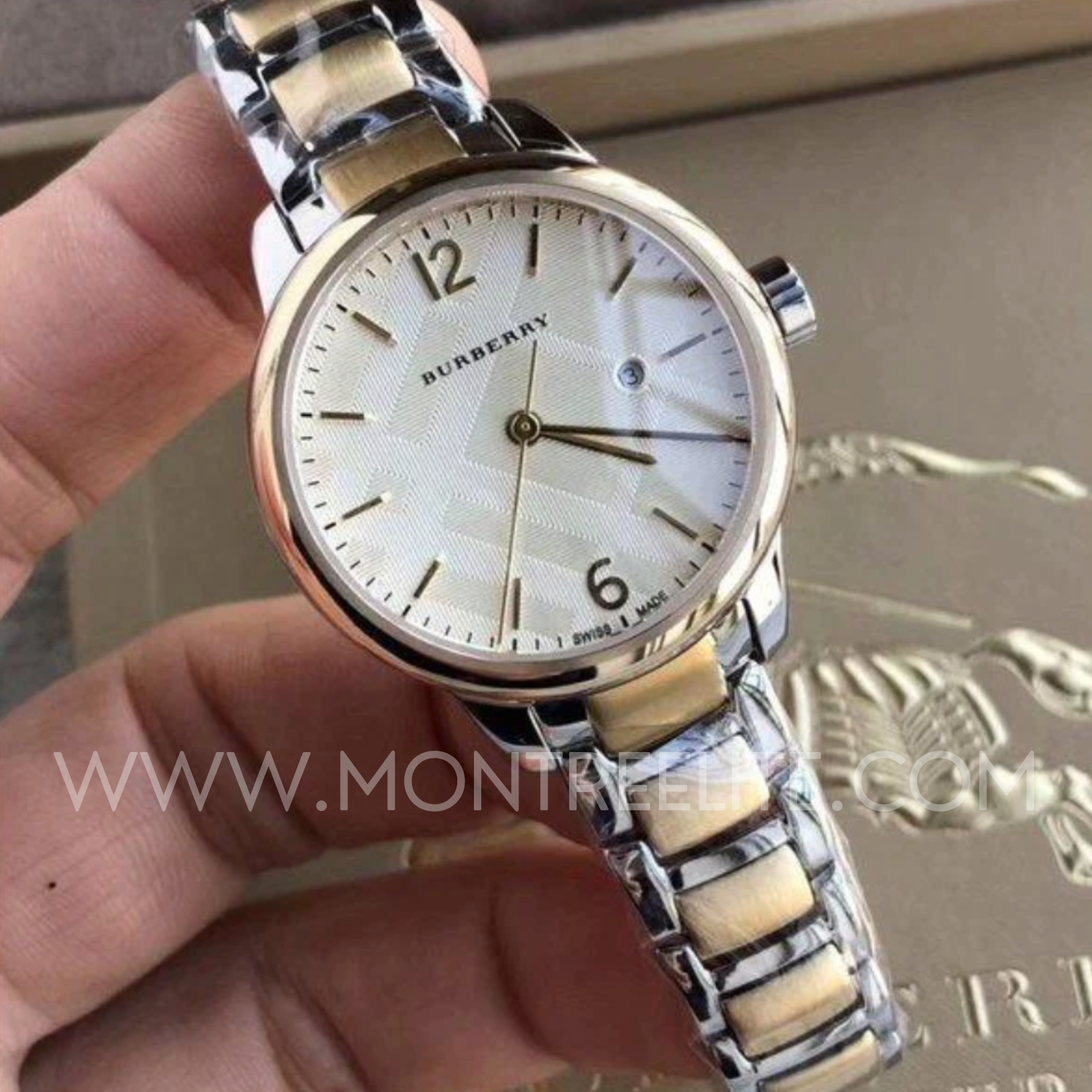 Montre Burberry Pour Femme, BU10118
