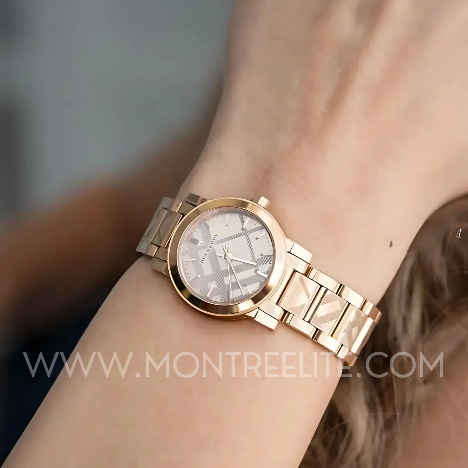 Montre Burberry femme Steel Bracelet BU9235