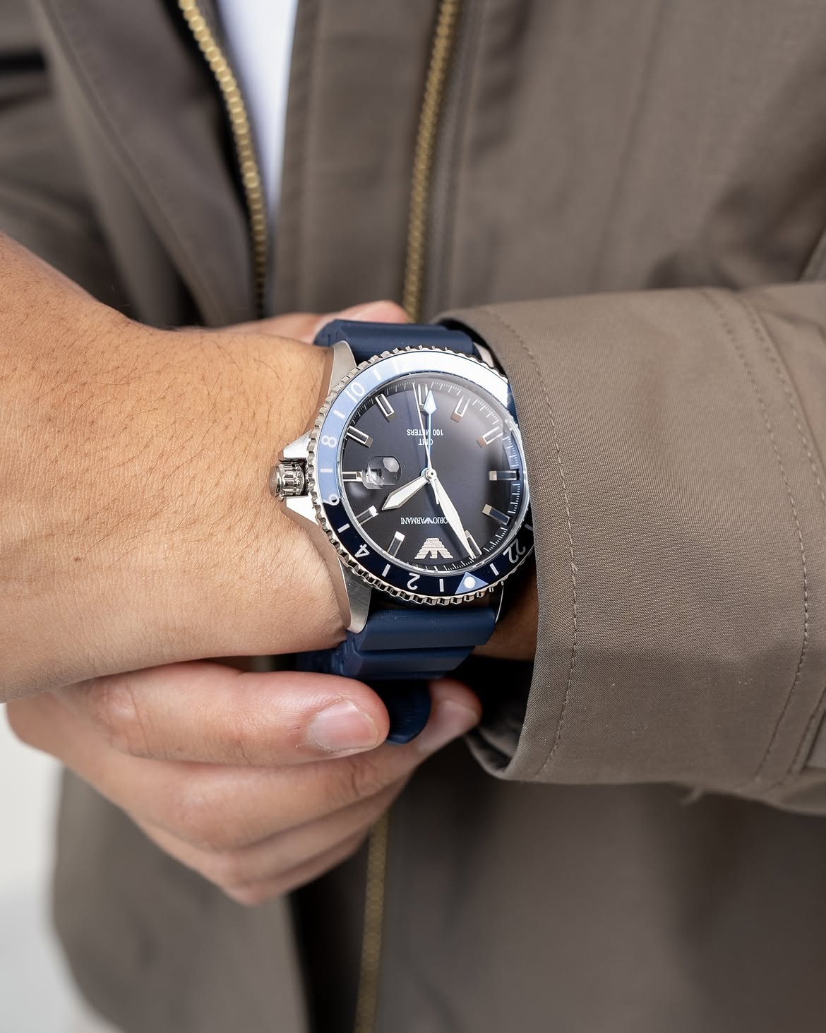 Montre Emporio Armani World Explorer Pour Hommes - AR11592